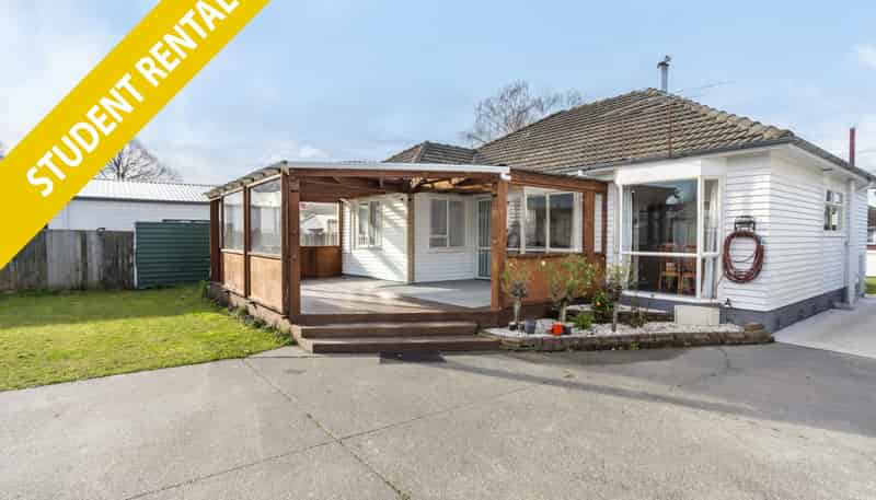 164 Aorangi Road , Bryndwr