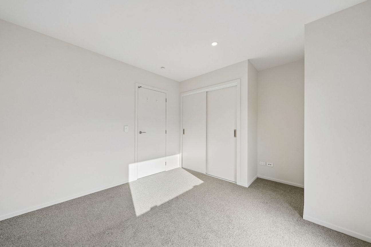 Low-Maintenance Living in Sunny Wainuiomata - Mehr