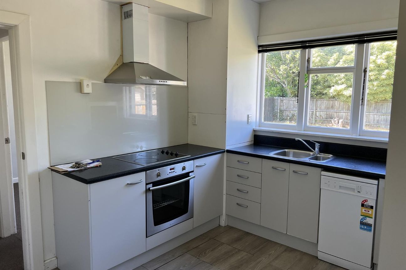 ILAM - ACROSS THE ROAD FROM UC, 4 BEDROOMS/2 BATHROOMS - Ansicht 3