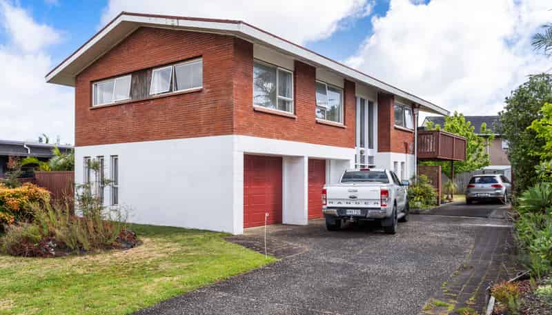 201 Fisher Parade, Farm Cove