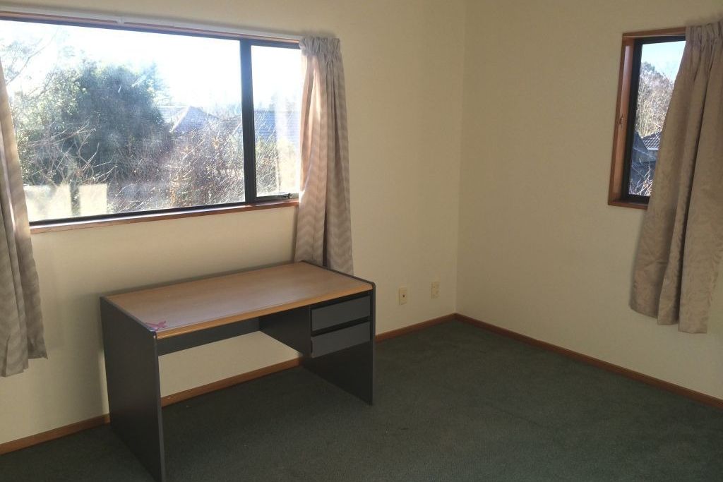 AVONHEAD - 3 BEDROOM, 2 BATHROOM, DOUBLE GARAGE (STUDENTS WELCOME) - Vista 6
