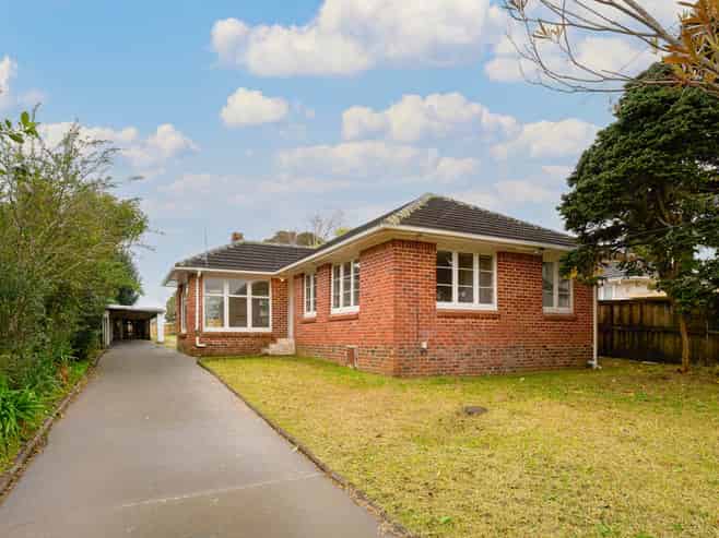 11 Toru Street, Te Atatu Peninsula