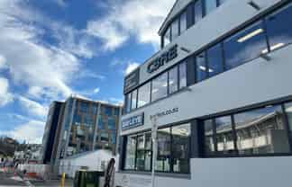 CBRE - Final Top Floor Office in Valour House