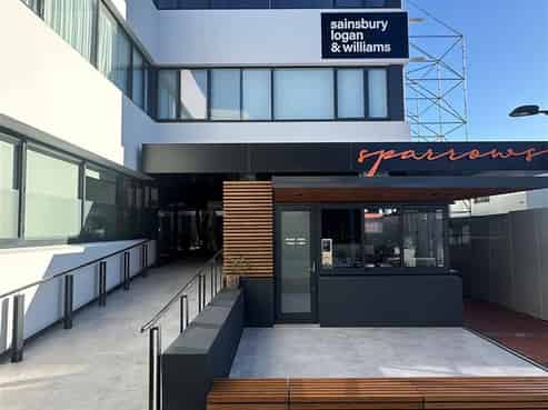 CBRE - Final Top Floor Office in Valour House