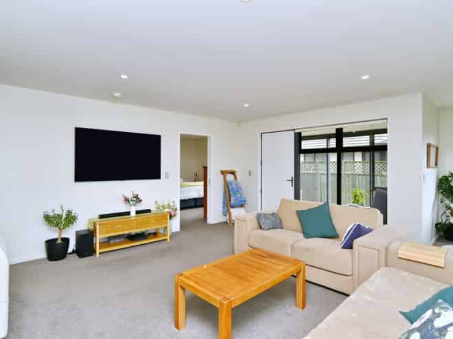 1/36 Reginald Street, Burwood
