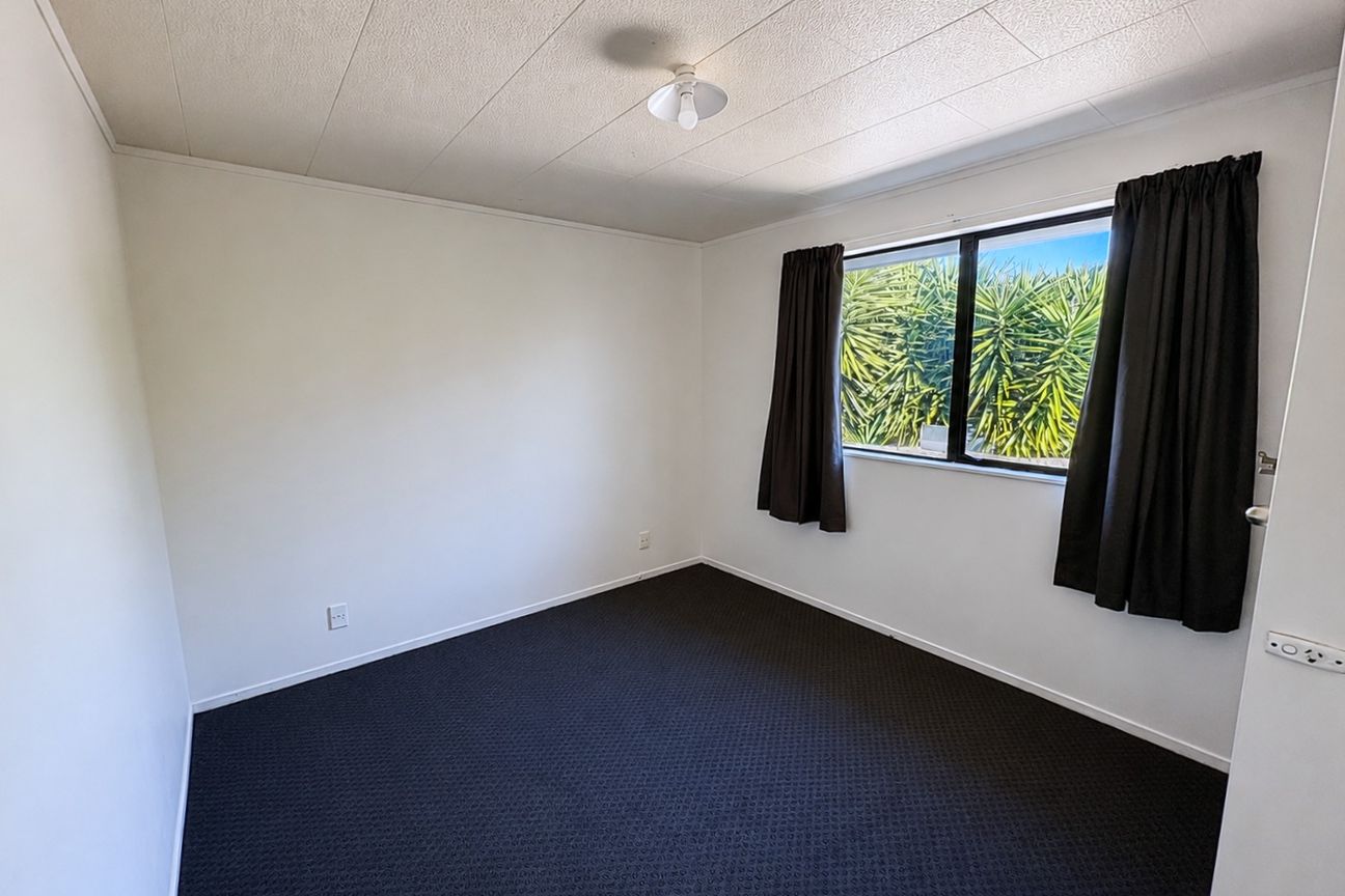 Clendon Park, 3 bedrooms - Bild 6