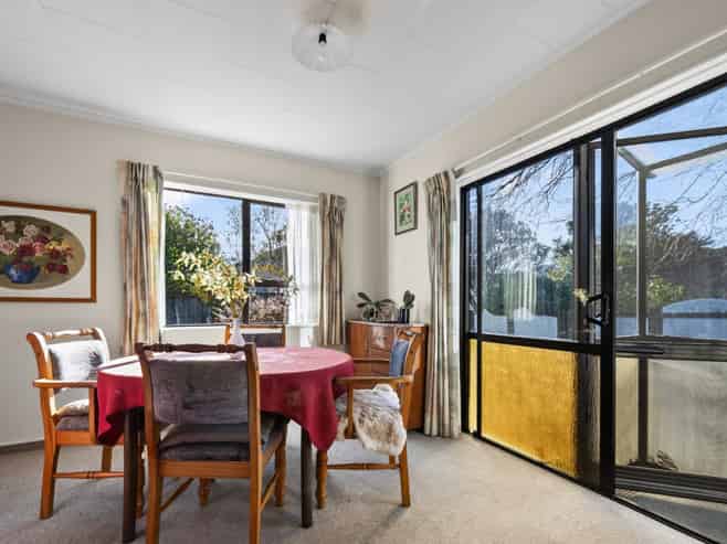 2/54B Bronte Street, Nelson