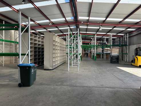 CBRE | Functional 959sqm Racked Warehouse