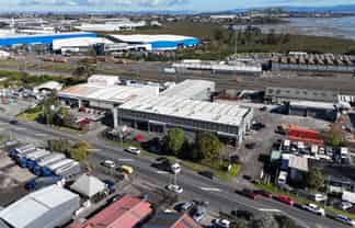Functional Secure Site with Profile onto Saleyards