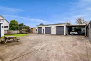 1263 Egmont Road, Egmont Village