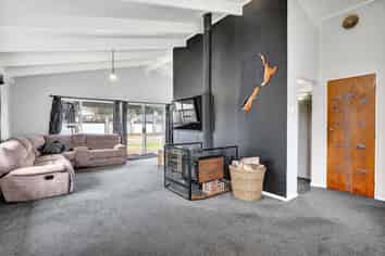 1263 Egmont Road, Egmont Village