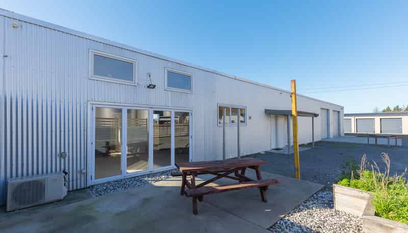 6 Chandler Close, Riverlands