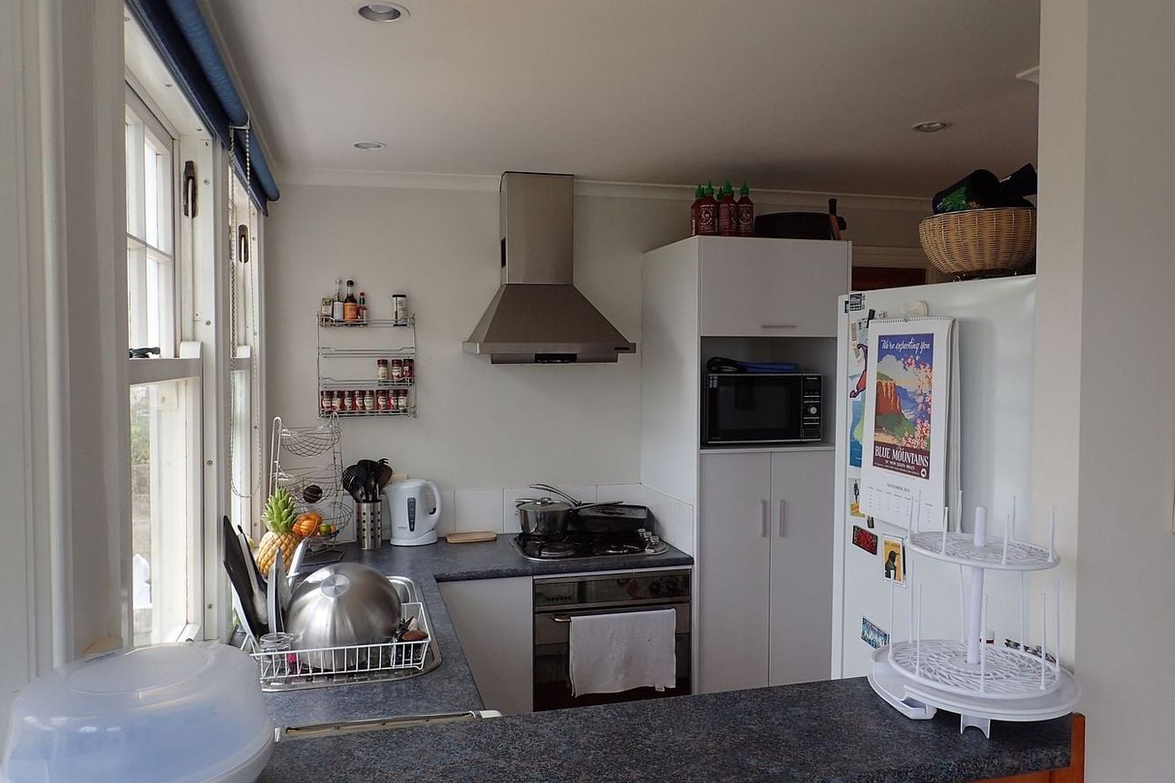 Charming 3BR Home in Vibrant Newtown - Bild 5