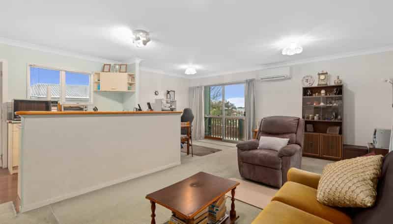 22 Burundi Avenue, Clendon Park