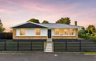 73 Lewis Street, Glenview