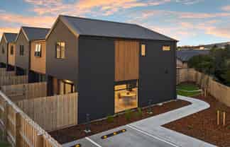 1/4 Burlington Street, Sydenham