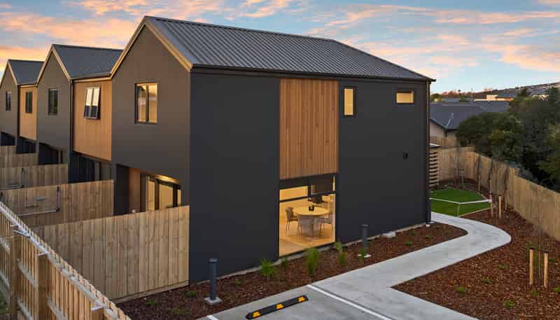1/4 Burlington Street, Sydenham