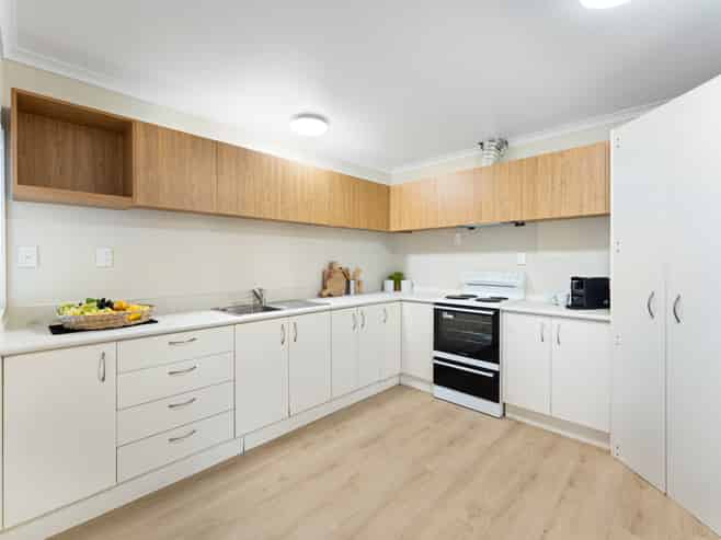 8 Elder Place, Massey