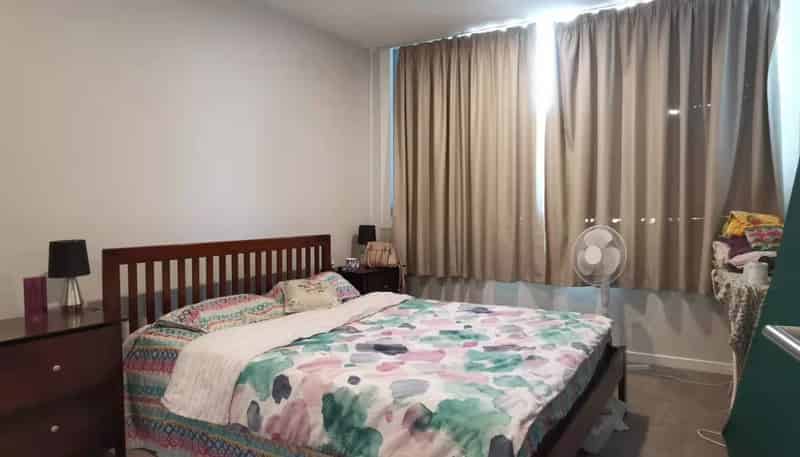 1D/1C Queen Mary Ave, Epsom