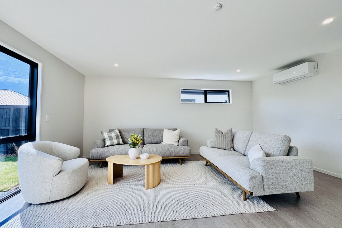 Brand new home in Halswell - Aanzicht 6