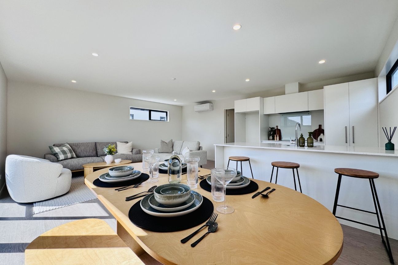 Brand new home in Halswell - Aanzicht 4