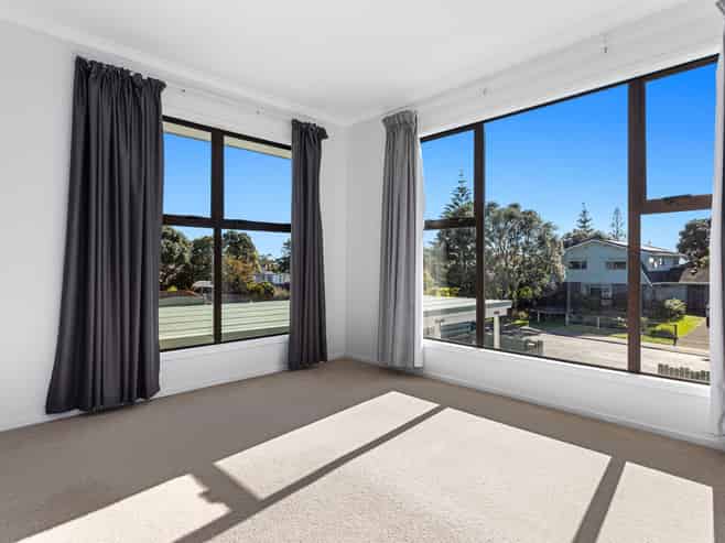 10 Eruini Street, Ohope