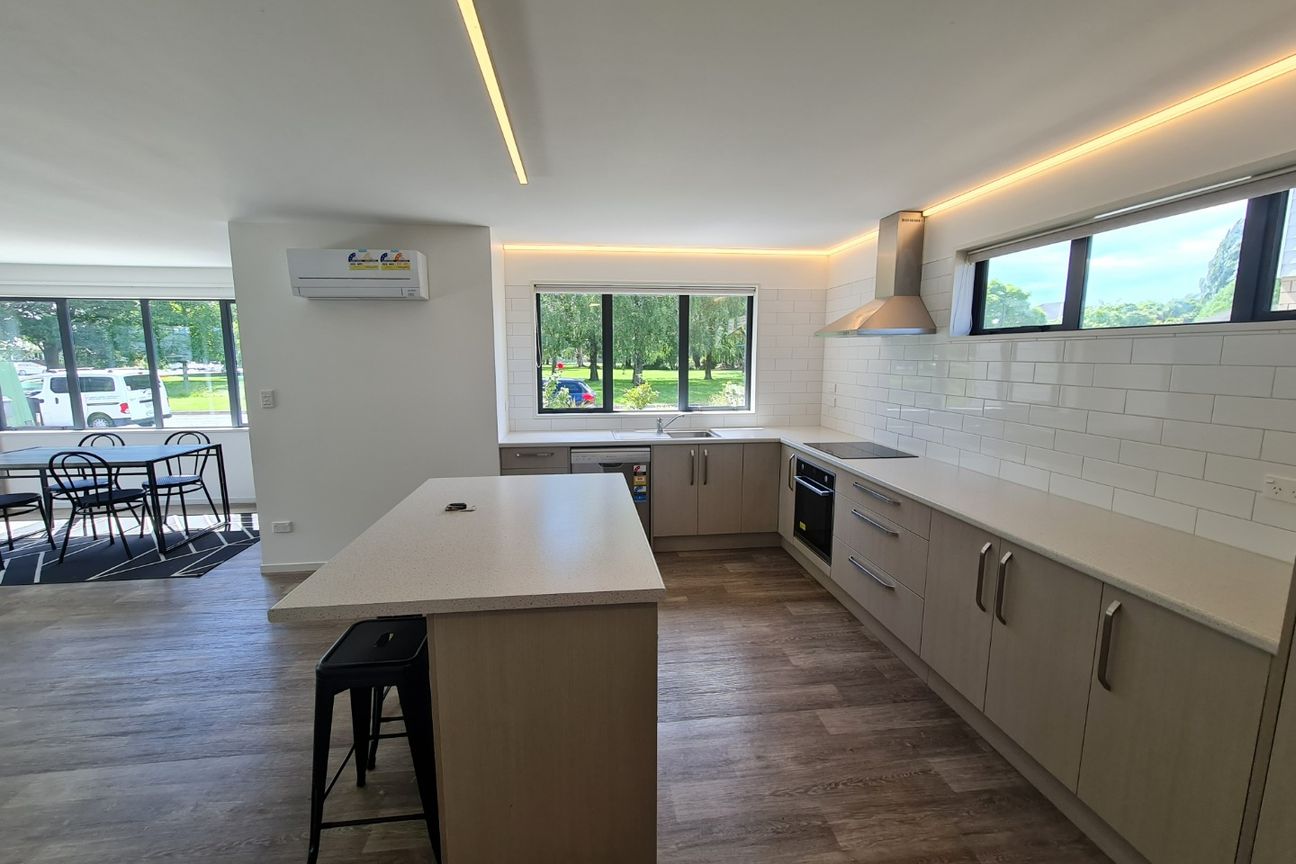 Riccarton - Six  bedrooms two bathrooms STUDENT PROPERTY available - Aanzicht 5