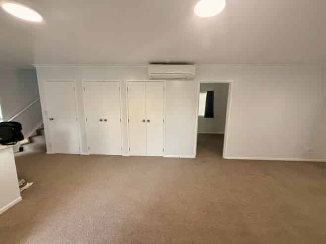 166/172 McLeod Road, Te Atatu South