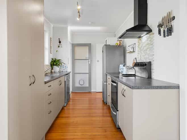 8B Esk Street, Parkvale