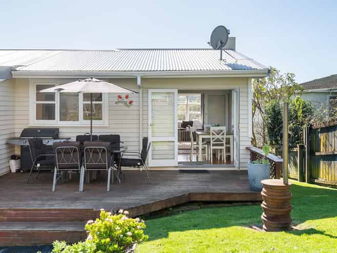 8B Esk Street, Parkvale