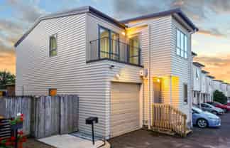 18 Chapel Road, Flat Bush