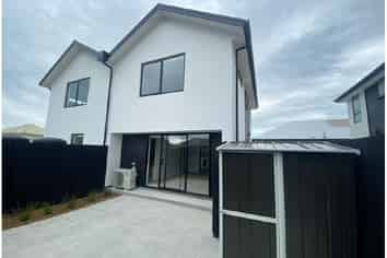 6/675 Worcester Street, Linwood