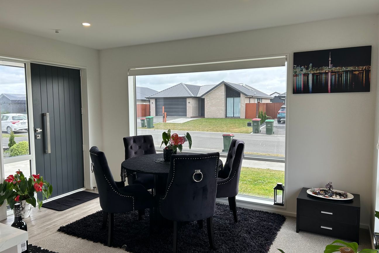37 Lenborough Drive - Vista 6