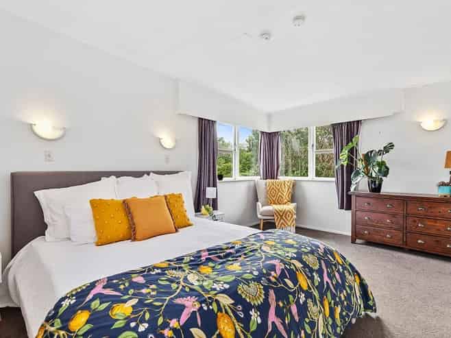 4 Lyndfield Lane, Newlands