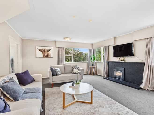 4 Lyndfield Lane, Newlands