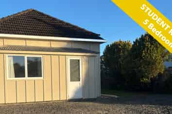 8a  Auburn Avenue, Upper Riccarton