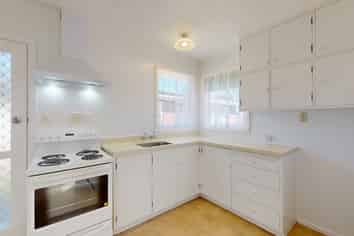 2/13 Victoria Street, Levin