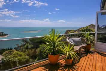 118 Princes Drive, Britannia Heights