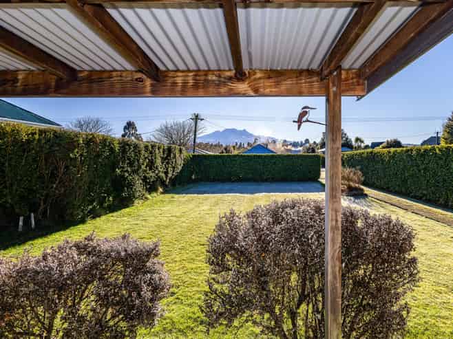 26 Miharo Street, Rangataua