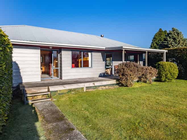 26 Miharo Street, Rangataua