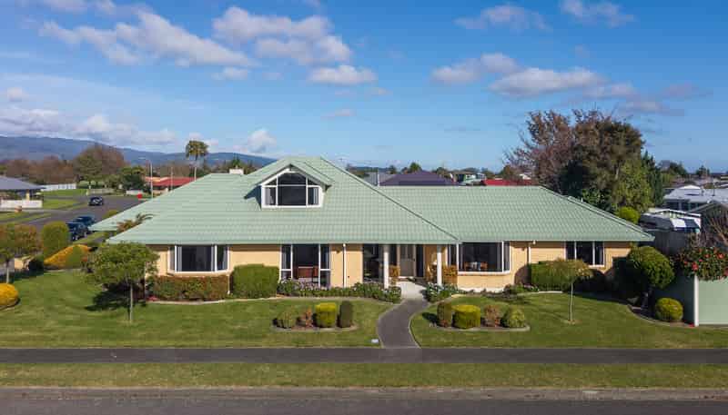 40 Easton Way, Levin