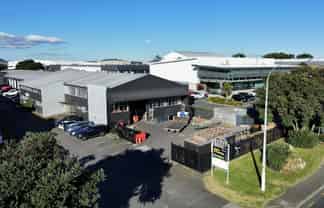 Functional Industrial with secure yard