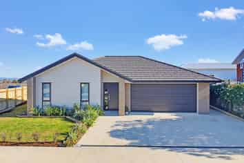 32A Bunyan Road, Coastlands