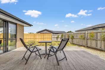 32A Bunyan Road, Coastlands