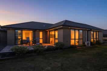 32A Bunyan Road, Coastlands