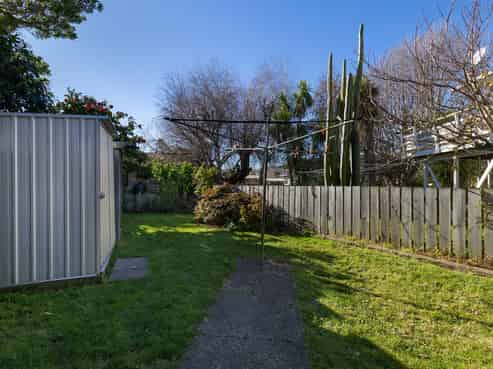 2 and 3/46 Golf Road, Tahunanui