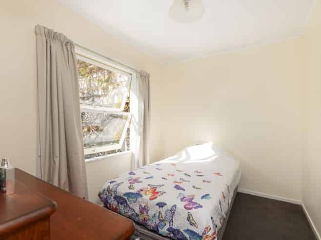 2 and 3/46 Golf Road, Tahunanui