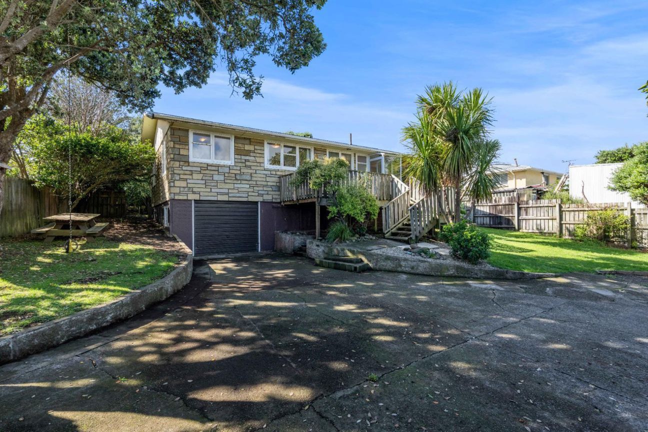 Spacious Home with Beautiful Sea Views - Bild 2