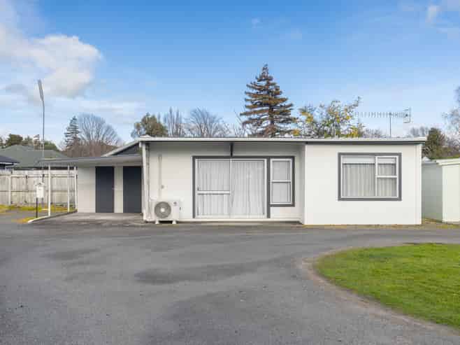24 South Street, Feilding