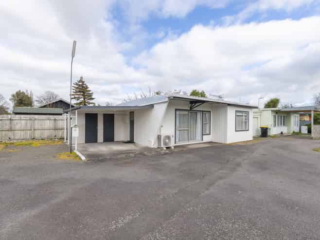 24 South Street, Feilding
